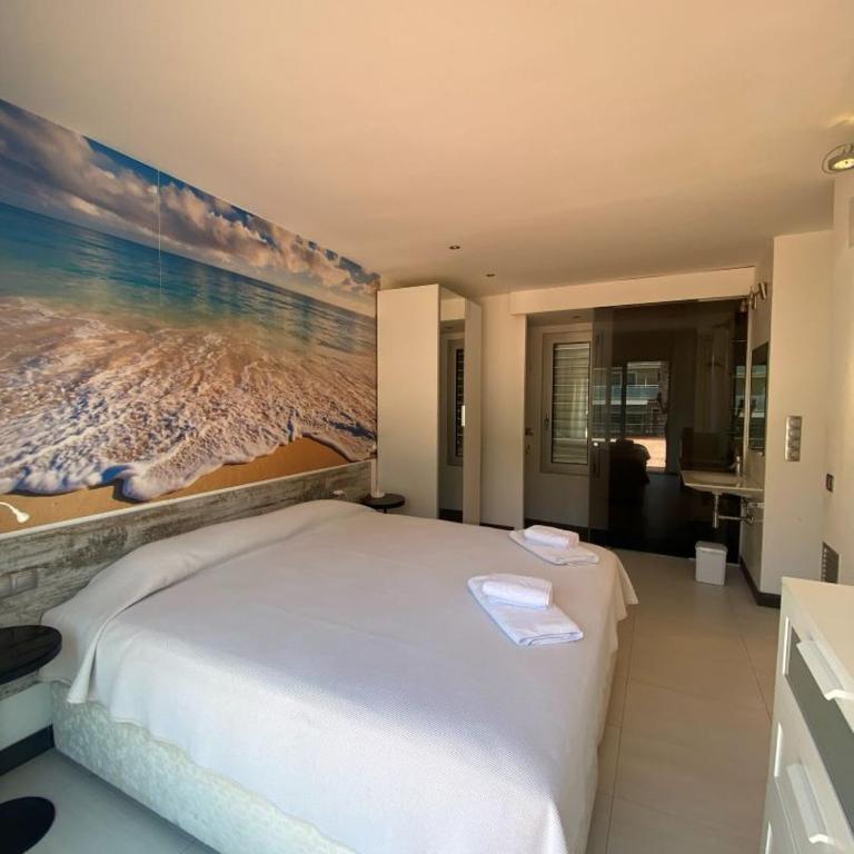 Apartamentos en Rocamaura - Three-Bedroom Apartment - 22