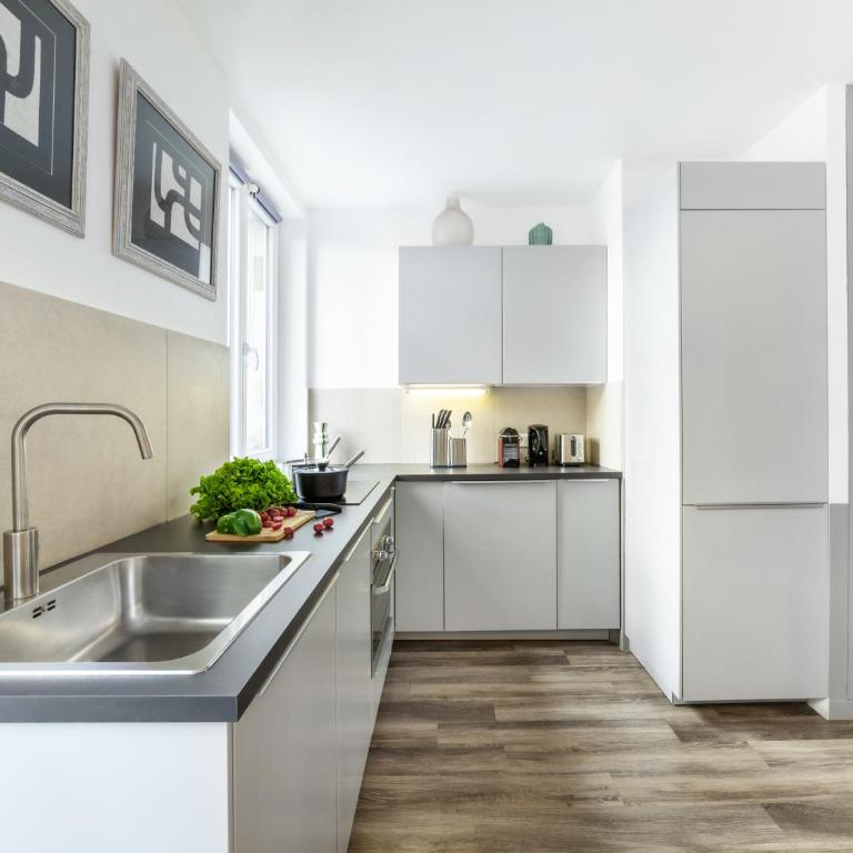 LivinParis - Luxury 3 & AC 4 Bedrooms Montmartre I - Appartement 3 Chambres - 25