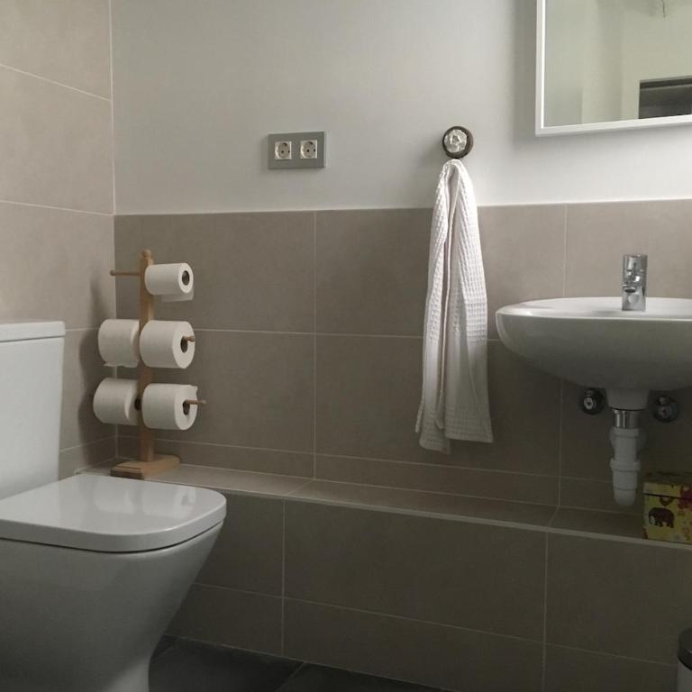 La Reinalda Logroño Casco Antiguoquio extra garage - Two-Bedroom Apartment - 65