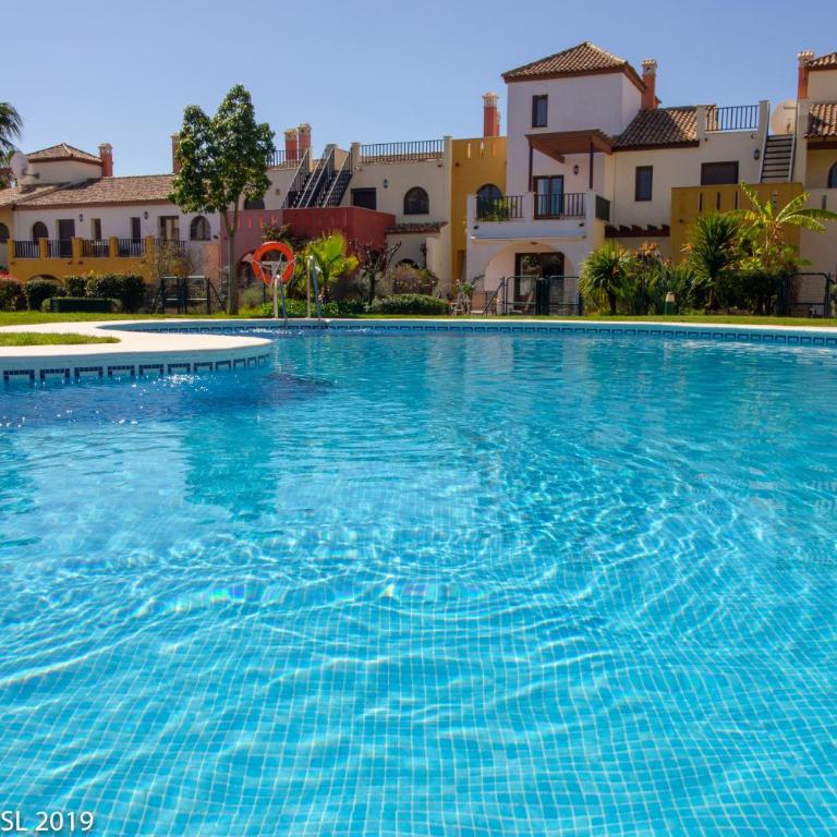 Modern Family Townhouse - Pool - CAM01 - Casa Unifamiliar de 3 dormitorios - 18