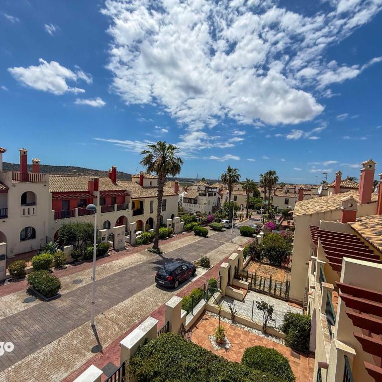 Modern Family Townhouse - Pool - CAM01 - Casa Unifamiliar de 3 dormitorios - 20