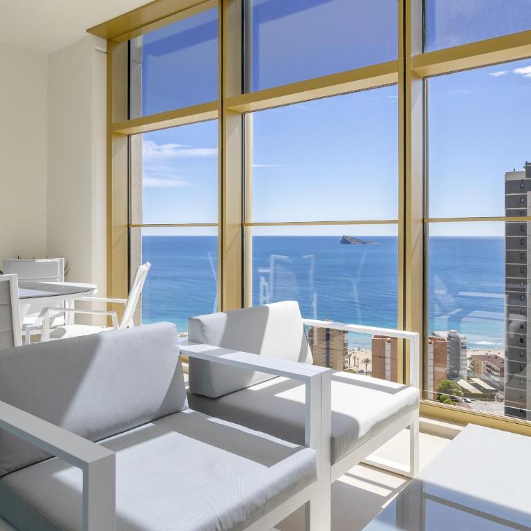 Intempo 16D by Costa Activa Rentals - Two-Bedroom Apartment with Sea View - 5