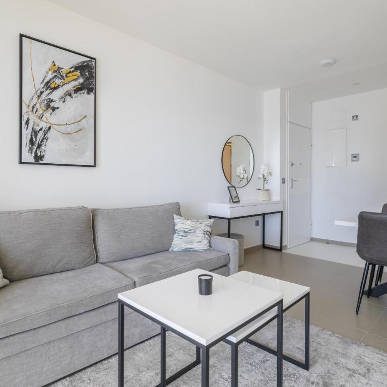 Intempo 16D by Costa Activa Rentals - Two-Bedroom Apartment with Sea View - 10
