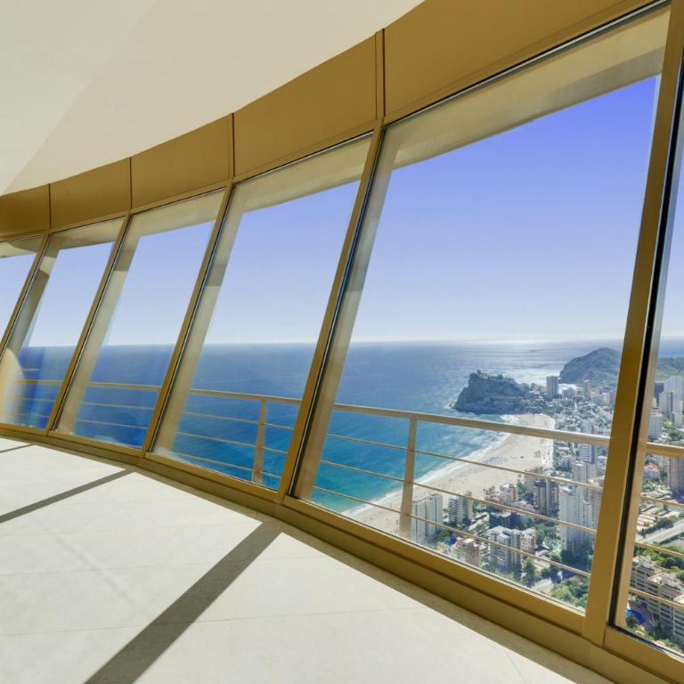 Intempo 16D by Costa Activa Rentals - Two-Bedroom Apartment with Sea View - 75