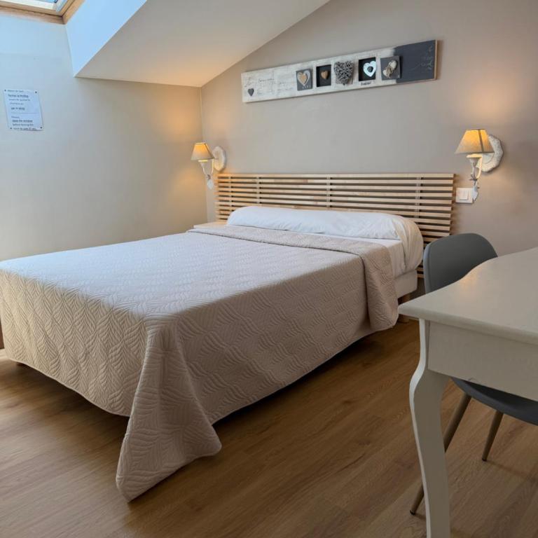 Hotel Azur - Chambre Double Économique - 1