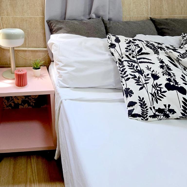 MarBarcelona Coliving Aviacio - Habitación Doble Estándar con baño compartido - 17
