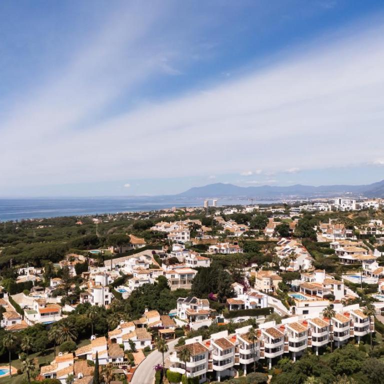 Villa Calahonda - Cozy Villa with Private Pool - Villa - 28