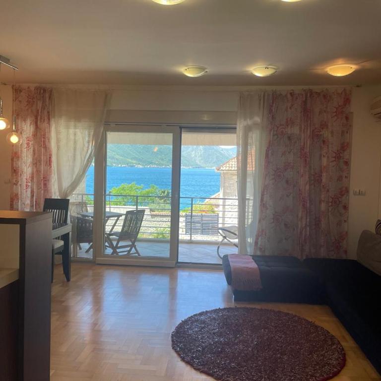 Marina Ljuta apartment - Apartman s 1 Spavaćom Sobom, Pogledom na More i Terasom - 5