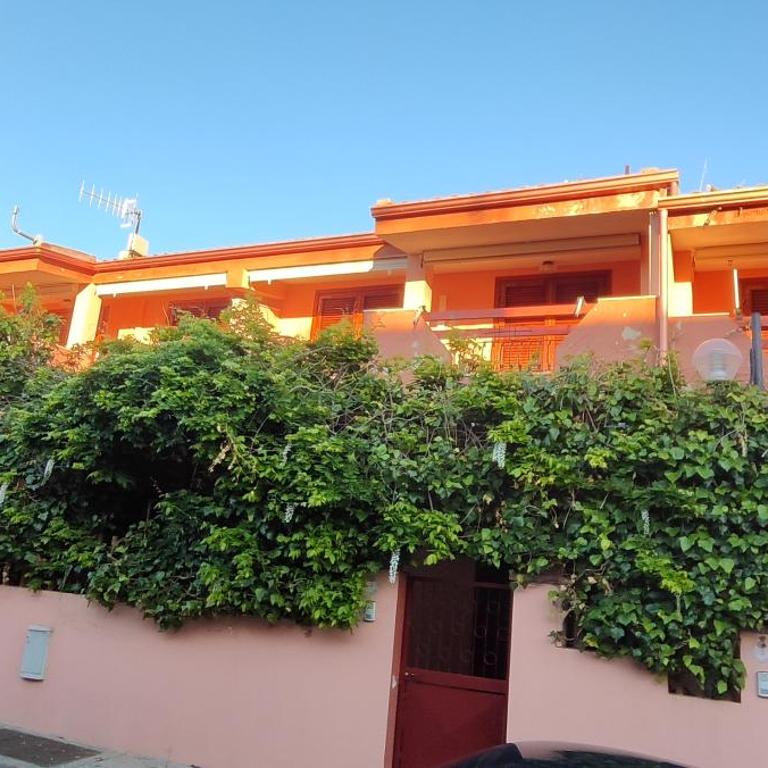 Piombini sea house - Three-Bedroom House - 2