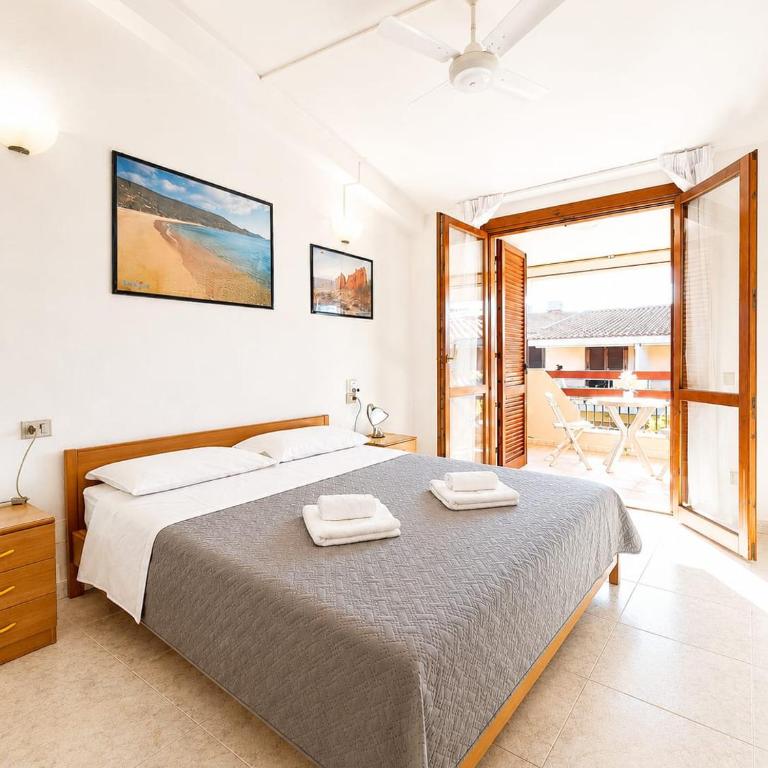 Piombini sea house - Three-Bedroom House - 24