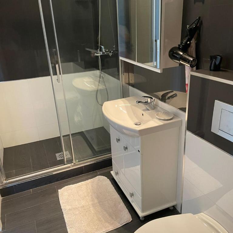 Marina Ljuta apartment - Apartman s 1 Spavaćom Sobom, Pogledom na More i Terasom - 6