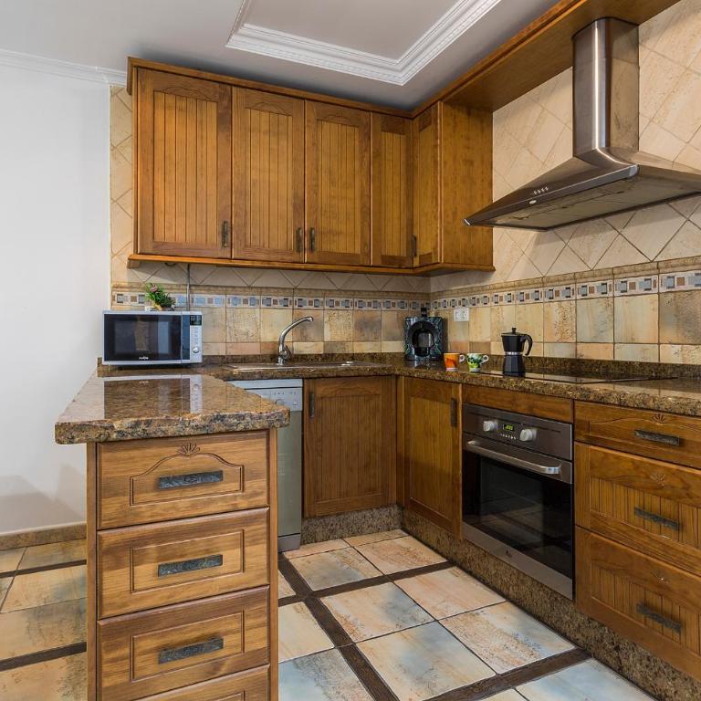 Tu casa de la playa - Three-Bedroom House - 12