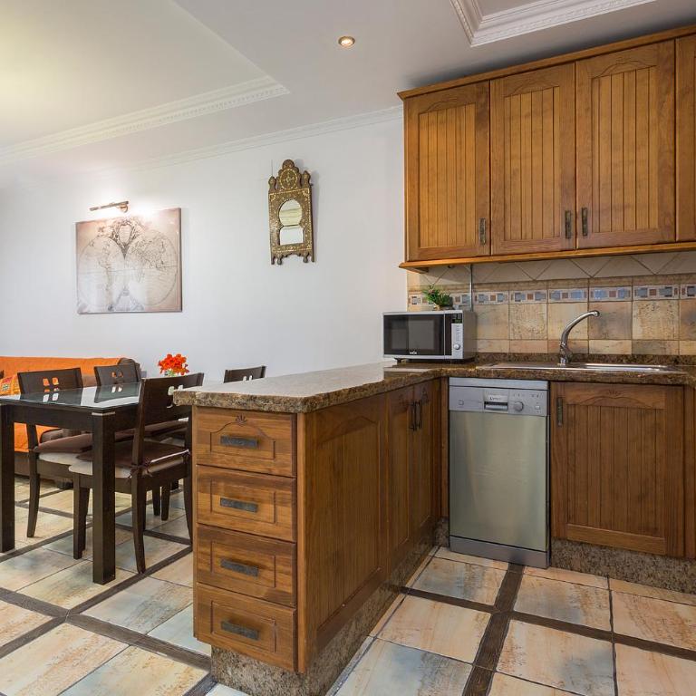 Tu casa de la playa - Three-Bedroom House - 13