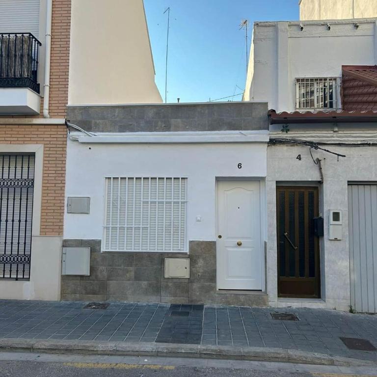 Excelente casa renovada cerca de la playa - Ferienhaus - 3