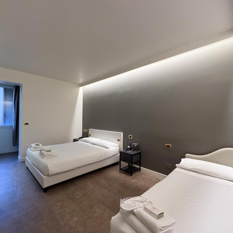 Hotel Giardinetto Al Sant'Orsola - Camera Tripla Comfort - 2