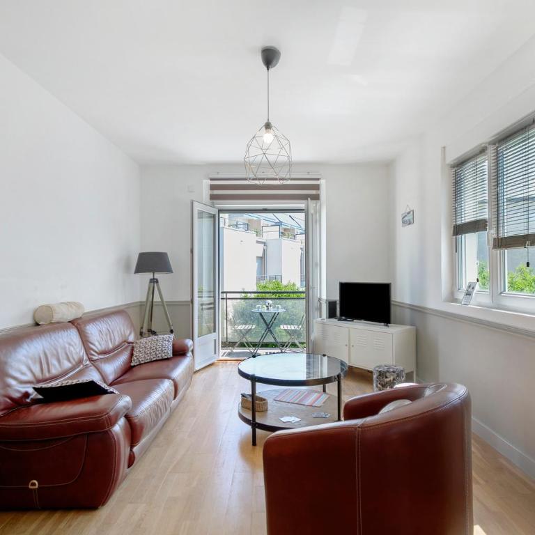 Chez Jérémy - 1km de la plage - Appartement 1 Chambre Supérieur avec Balcon - 2
