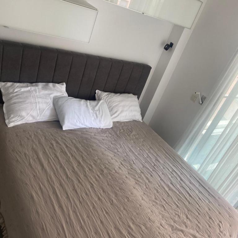 Santa Clotilde Family Apartment - One-Bedroom Apartment - 17