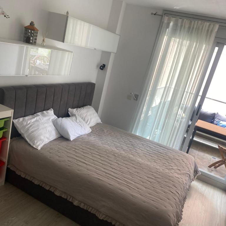 Santa Clotilde Family Apartment - One-Bedroom Apartment - 23