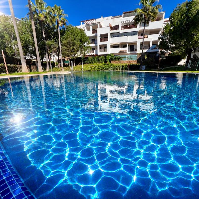 La Cala Center Premium Penthouse Motorized Terrace & Sea Views - Three-Bedroom Apartment with Sea View - 3