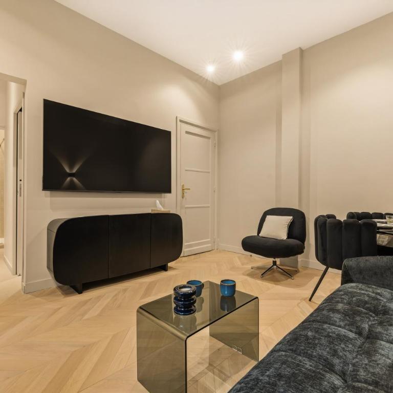 Champs-Élysées Studio with Air Conditioning 4 people - One-Bedroom Apartment - 5
