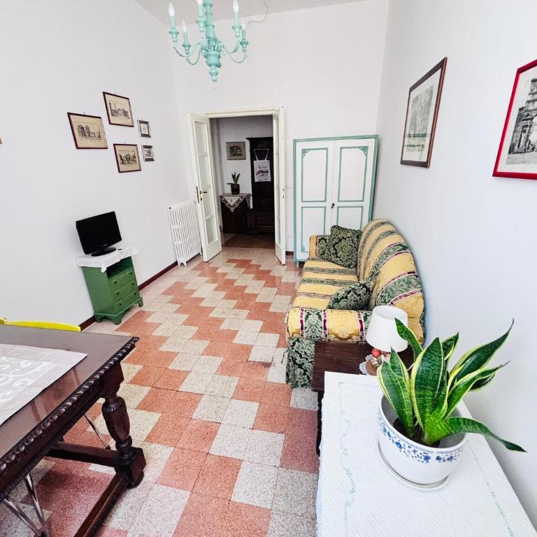 A casa di Linda - Appartamento con 1 Camera da Letto - 4