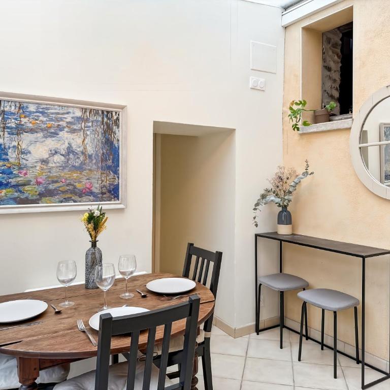 La Citadine - Spacieux - Balnéo & Terrasse - Parking - Rennes - Two-Bedroom Apartment - 30