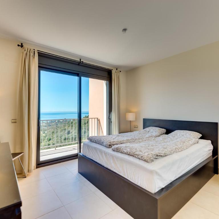 Marbella Luxury Penthouse - Two-Bedroom House - 16