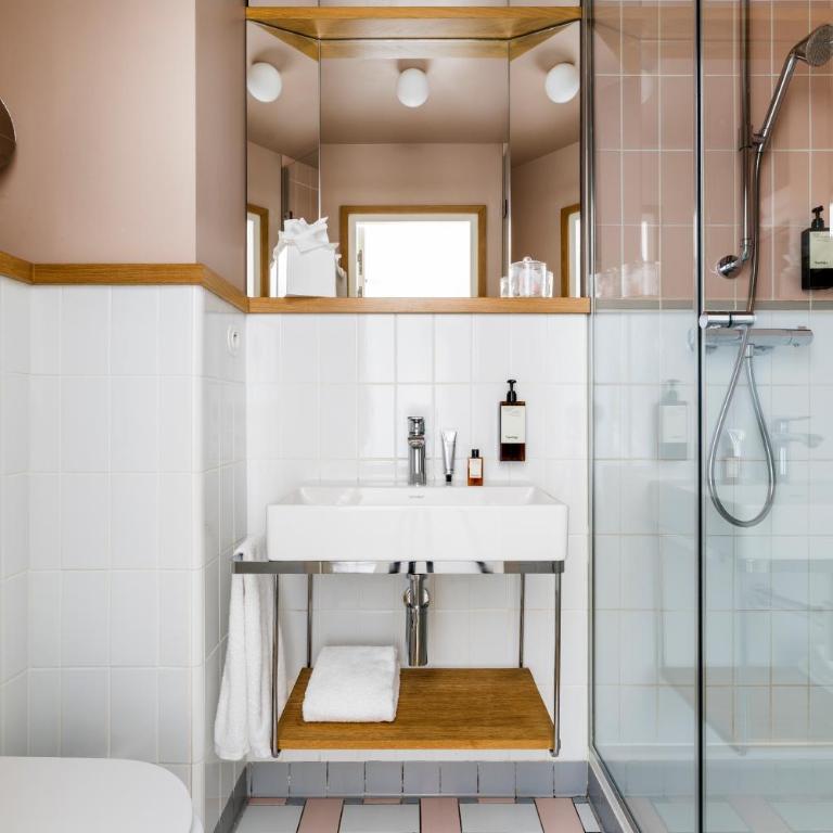 Hôtel Oratio - Chambre Double Supérieure avec Balcon - 8