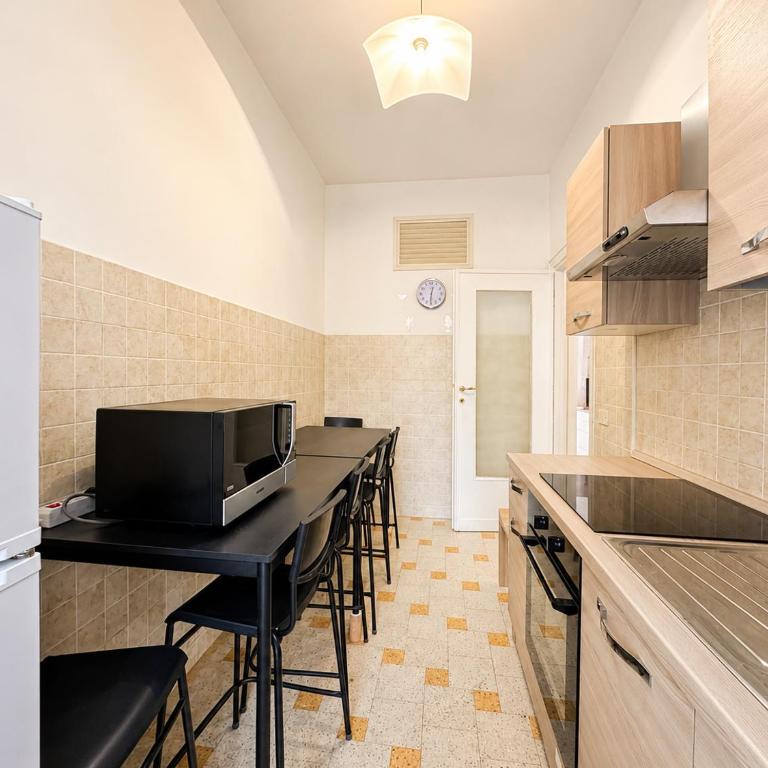 Vatican Museums Apartment Metro 2 min Walk - Appartamento con 2 Camere da Letto - 13