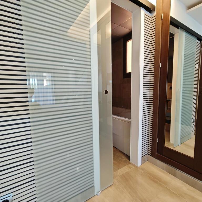 Luxury 3 Bedrooms, Private Heated Pool - EHHouse - Appartement 1 Chambre - 47