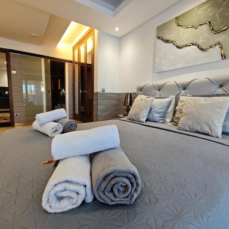 Luxury 3 Bedrooms, Private Heated Pool - EHHouse - Appartement 1 Chambre - 49