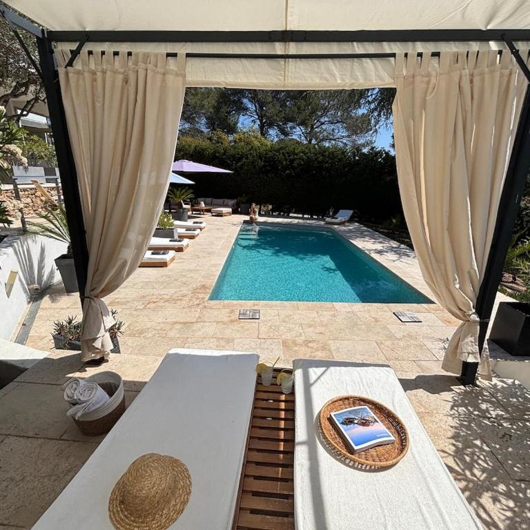 Villa "LES ALIZES" Côté jardin - Bord de mer - Villa - 3
