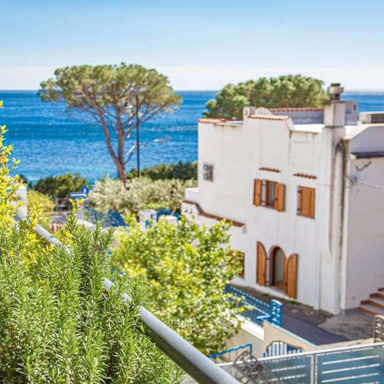 Casa Delfina - Cala Gonone - Appartamento con 1 Camera da Letto - Lato Mare - 2