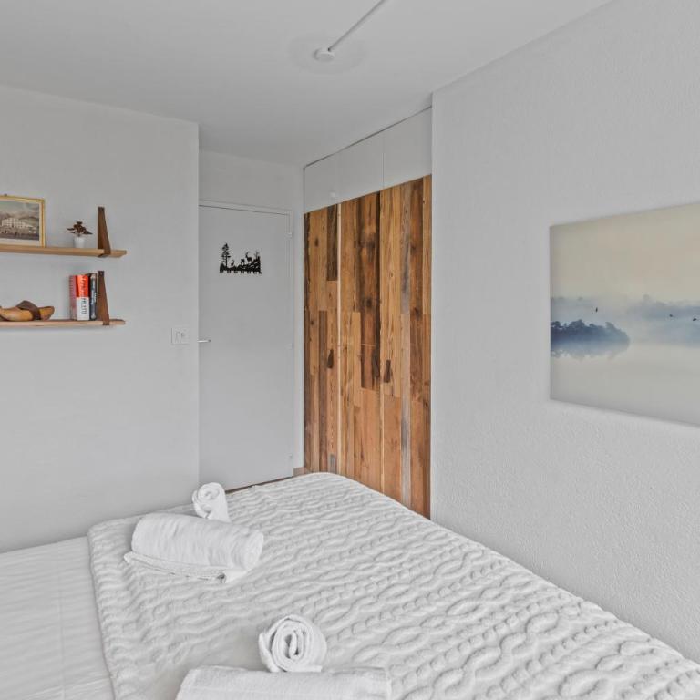 Magnifique appartement rénové avec une superbe vue - Apartment mit 1 Schlafzimmer - 12