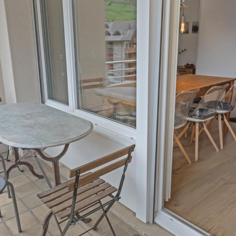 Magnifique appartement rénové avec une superbe vue - Apartment mit 1 Schlafzimmer - 13