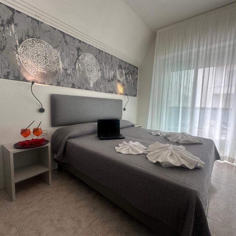 Hotel DOLCEVITA Park & Beach included - Camera Superior Matrimoniale/Doppia con Letti Singoli con Terrazza - 23