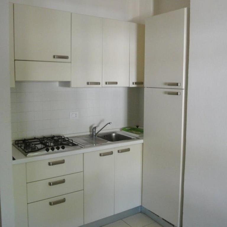 Accommodation near the beach in Lignano - Appartamento - 4