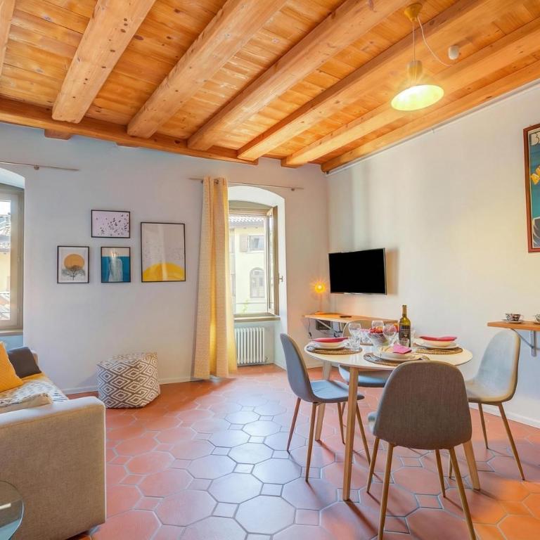 Casa Francesca - Happy Rentals - Appartamento con Vista Montagna - 2