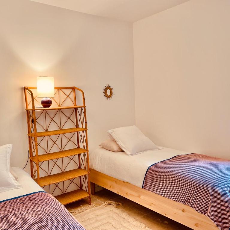 Maison Mountado - Three-Bedroom House - 11