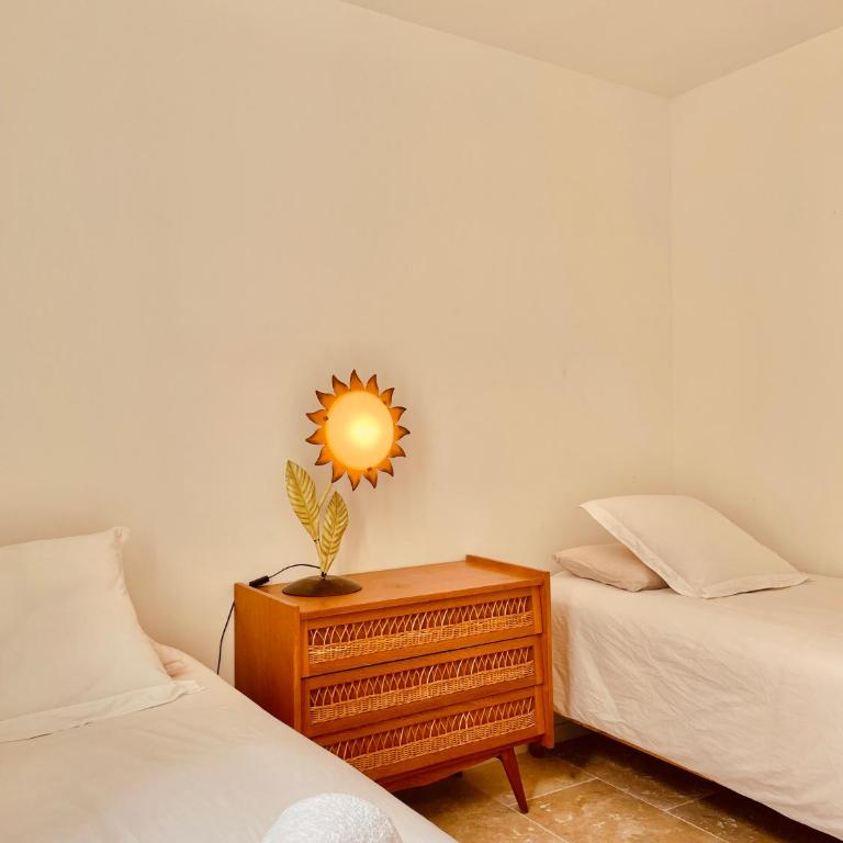 Maison Mountado - Three-Bedroom House - 14