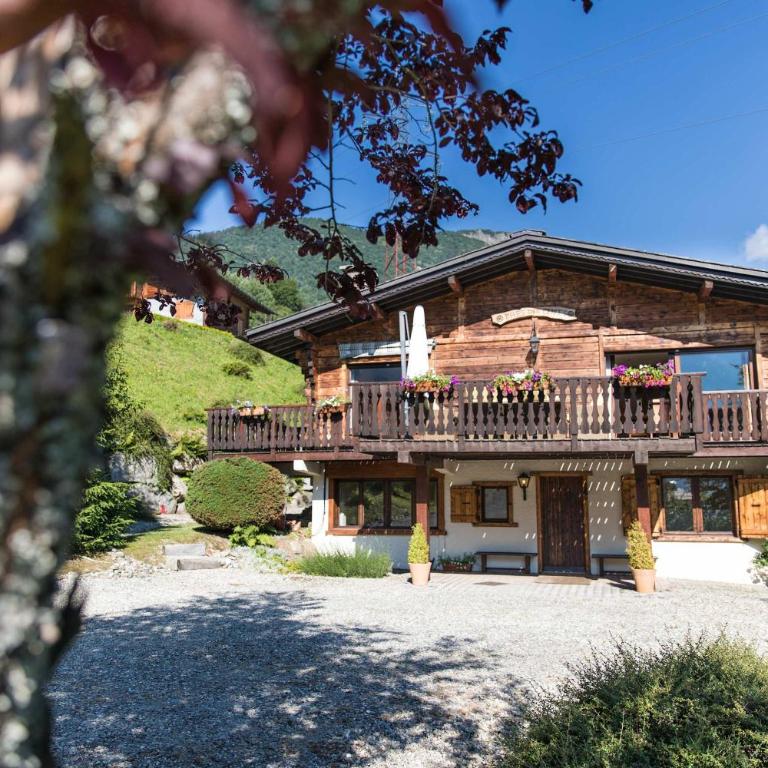 Pre des Cimes by Pangea Services - Ski in-Out Meadows Views - Chalet - 1