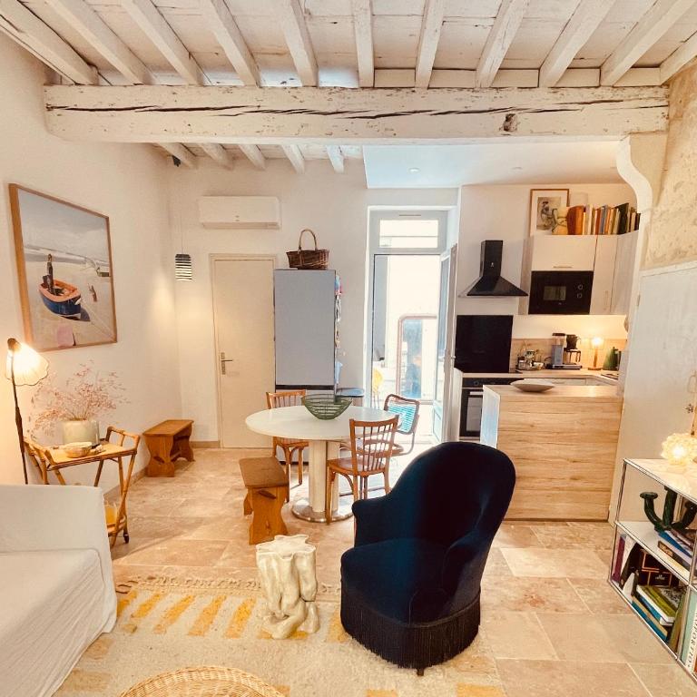 Maison Mountado - Three-Bedroom House - 2