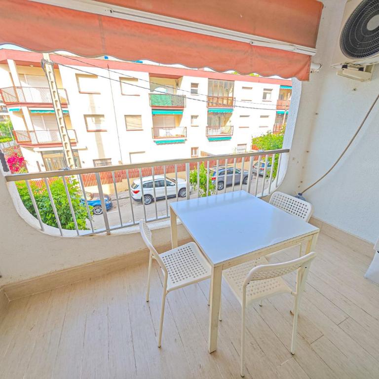 Apartamento Saballa - Only Families - Apartamento con vistas al mar - 4
