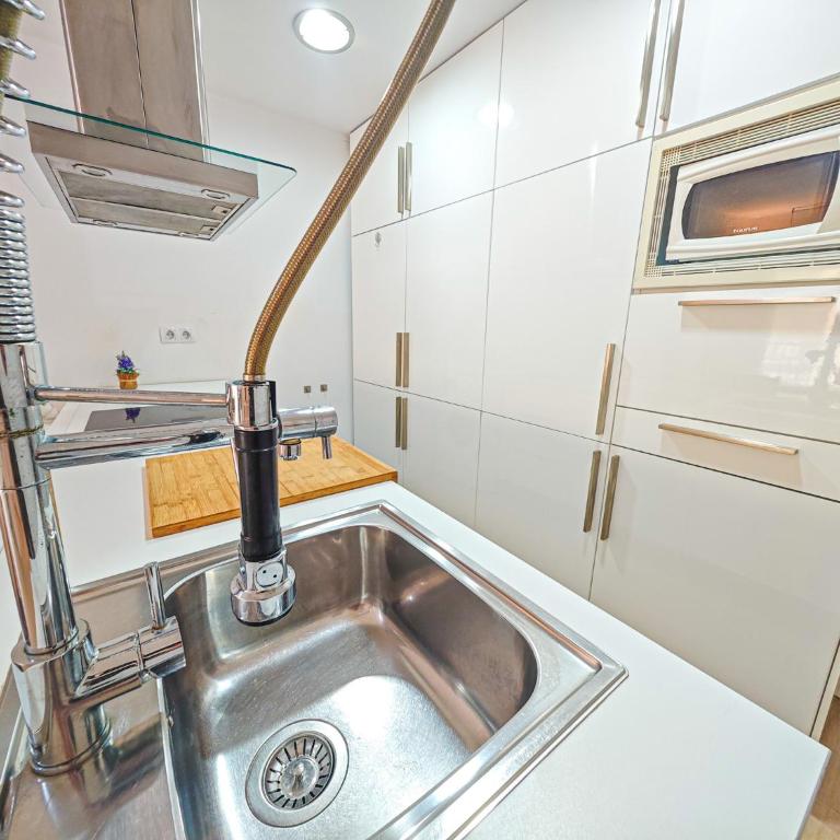 Apartamento Saballa - Only Families - Apartamento con vistas al mar - 12