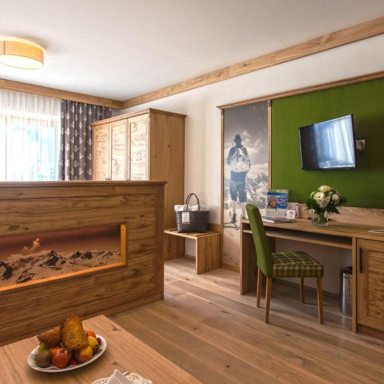 Hotel Zum Stern inkl Gasteiner Bergbahnen im Sommer - Superior Doppelzimmer mit Bergblick und Balkon - 5
