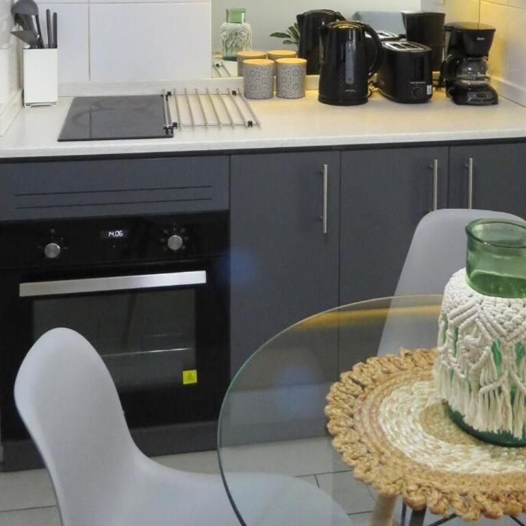 Departamento Cerca Movistar Arena y Metro - One-Bedroom Apartment with Balcony - 20
