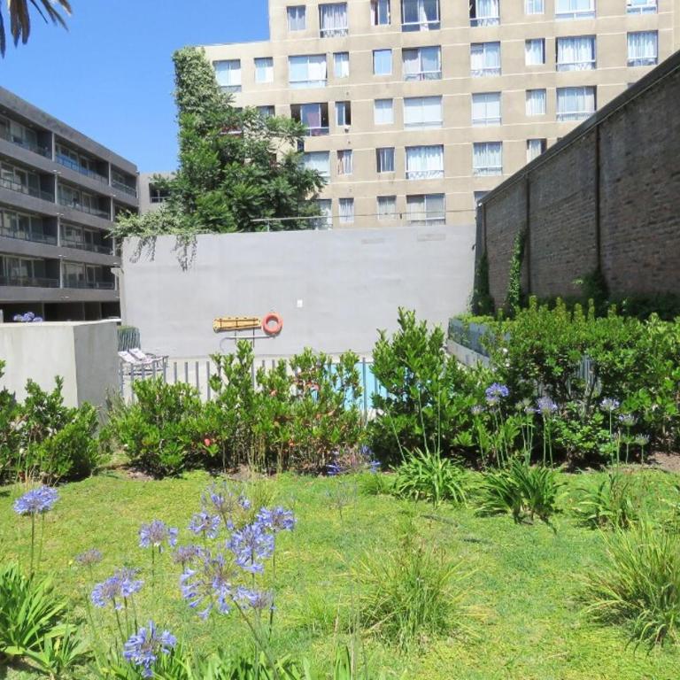Departamento Cerca Movistar Arena y Metro - One-Bedroom Apartment with Balcony - 30