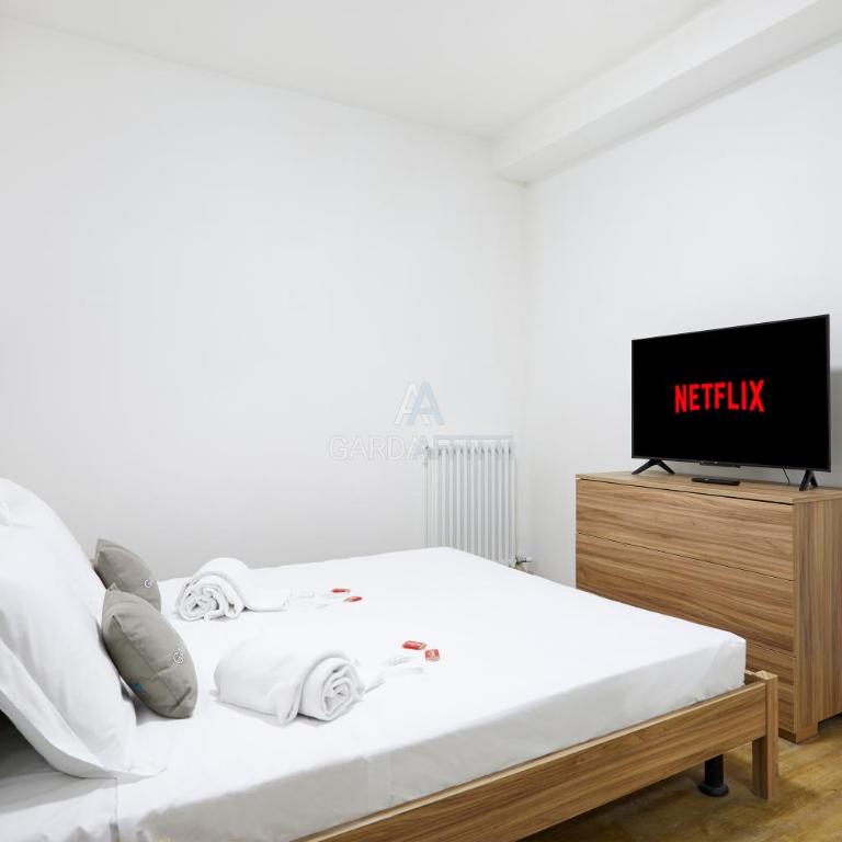 Aureliano Apartment - Solarium Lake view and Pool - Appartamento con 1 Camera da Letto - 10