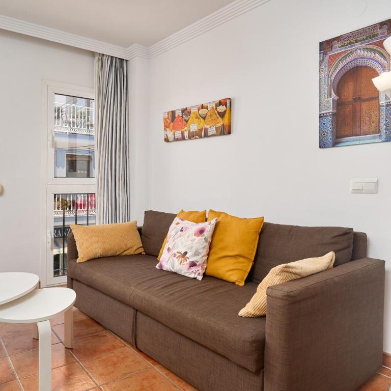 Apartamentos Nerjaluna - Superior One-Bedroom Apartment with Balcony - 1