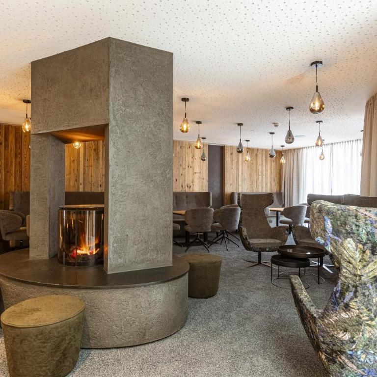 Zillertal Suites Fügen by ALPS RESORTS - Superior Apartment mit 1 Schlafzimmer und Balkon - 6